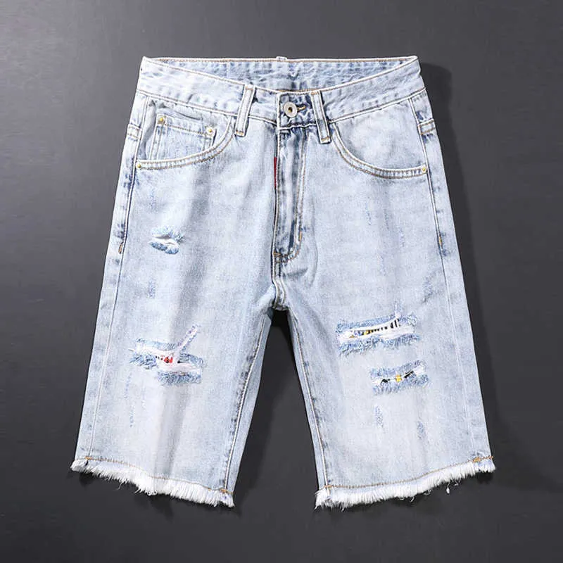 Summer Ly Moda Mężczyźni Jeans Retro Light Blue Zniszczone Ripped Denim Spodenki Streetwear Patchwork Designer Krótki 3WX2