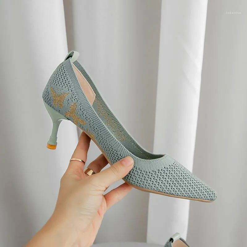 Klänning skor som säljer kvinnor pekade tå pumpar mesh tyg elegant högklackat båt skugga bröllop zapatos mujer u22-41