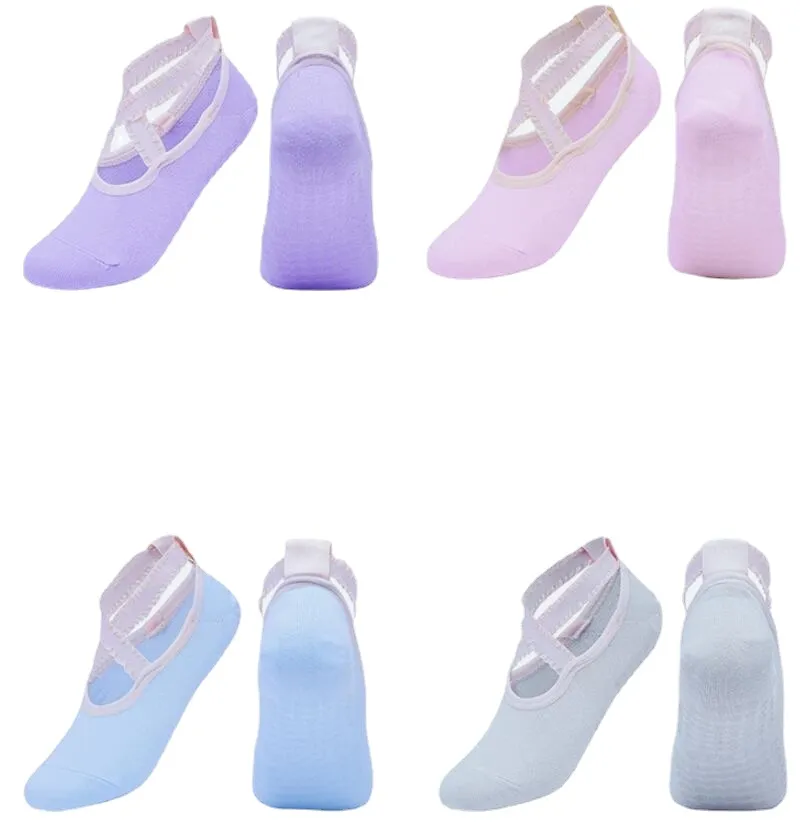 Hot Breathable Anti-friction Women Yoga Socks Silicone Non Slip Pilates Barre Breathable Sports Dance Sock Slippers With Grips