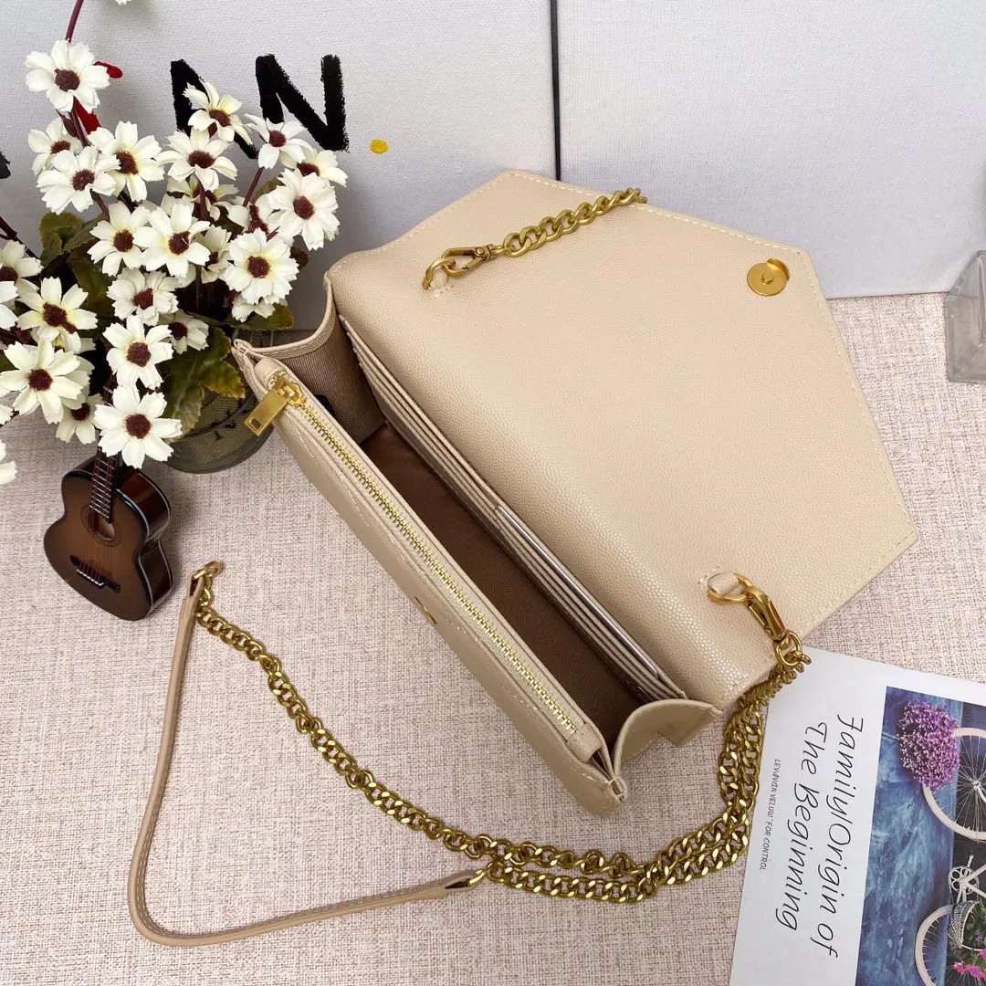 2021 fashion high quality women`s single shoulder bag classic  caviar sheepskin leather with gift box size 15 * 23cm