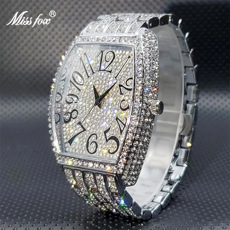 Avanadores de pulso Missfox Genuine Big Dial com Ice Shiny Out Diamond Japemes- Relógio da marca Men Luxo vendendo navio livre da Arábia Saudita