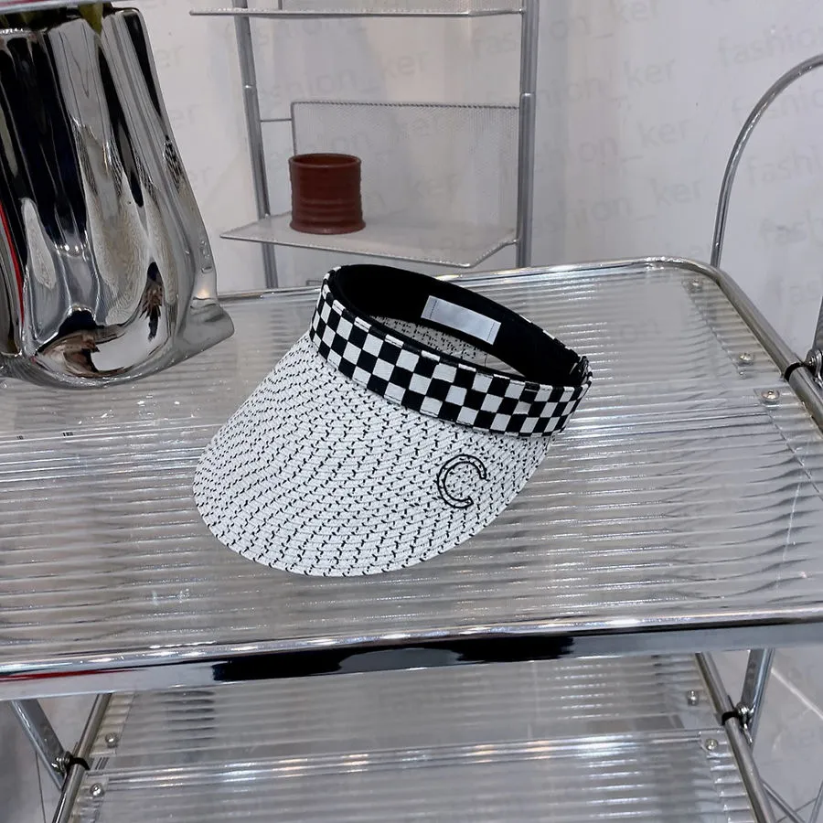 Visor Cap Fashion Plaid Hat Designer Sunbonnet Caps for Man Woman 2 Classical Color Good Quality