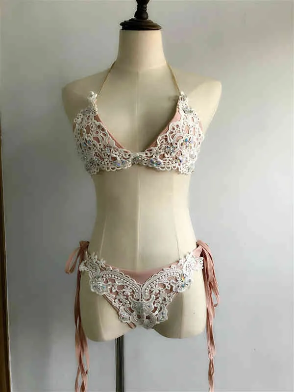 2021 newest trade swimsuit female embroidery sub-system with bikini wholesale European and American
