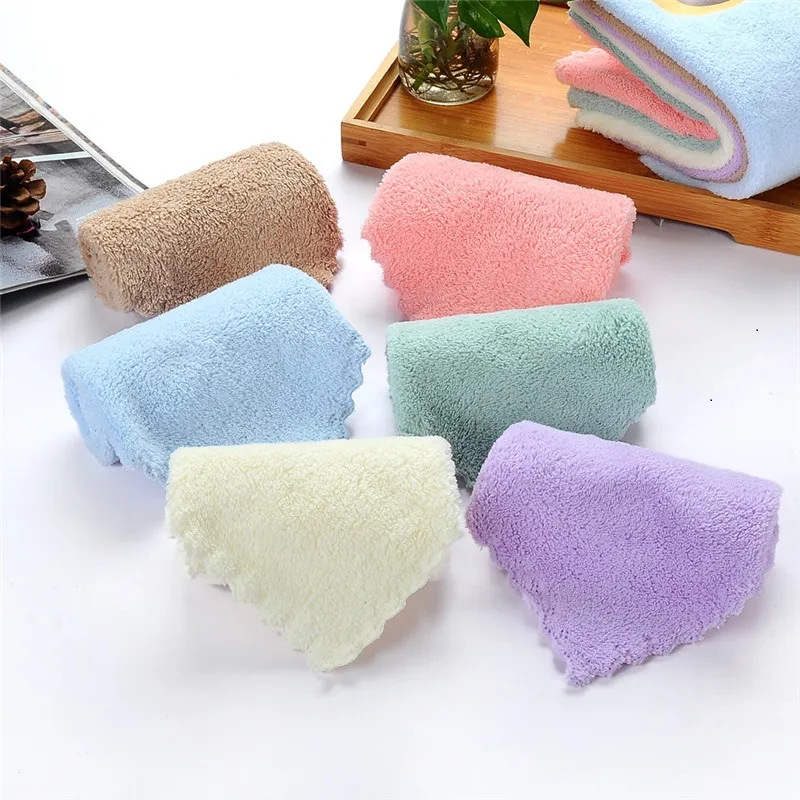 Fashion 800pcs 25 * 25 cm de gant de toilette Soft Pure Couleur Pure Couluelle Coral Fleece Enfants Water Usuels Serviettes Essuie-mains en plein air T500475