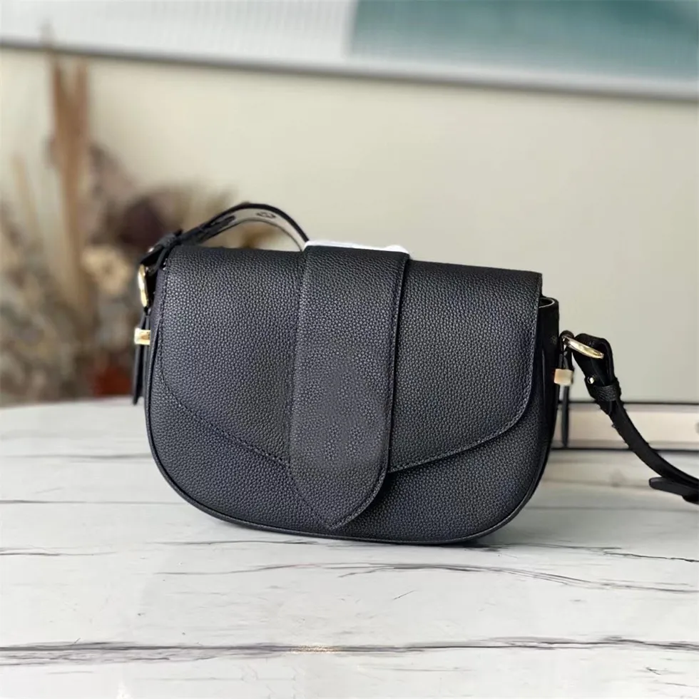 旧品番特価 ファッションレディパーティーバッグ有名なデザイナー高級金属の文字パターンクラッチバッグ 財布フラップ人気の革の女性大容量ワンショルダーメッセンジャーバッグビッグブランド 納期要確認 Bngtransmedia Com 旧品番特価 ファッションレディパーティーバッグ有名なデザイナー高級金属の文字パターンクラッチバッグ 財布フラップ人気の革の女性大容量ワンショルダーメッセンジャーバッグビッグブランド 納期要確認 Bngtransmedia Com