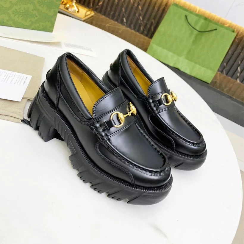 womens Casual shoes fashion black Soft cowhide women Trainers 100% leather Metal buckle Loafers Thick bottom shoe designer platform lady sneakers size 35-41 With box