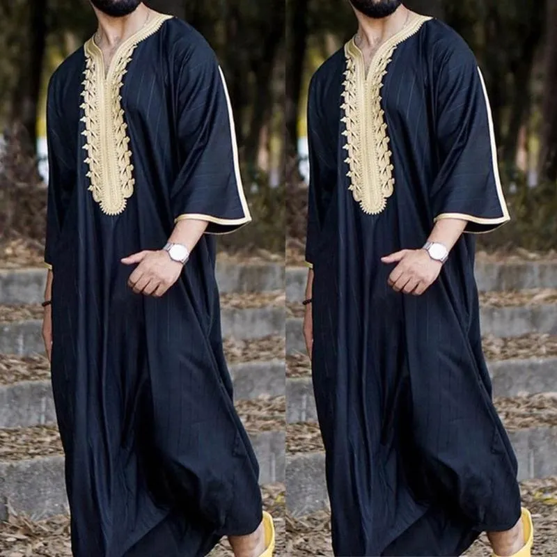 エスニック服イスラム教徒男性 Jubba トーブ長袖イスラム刺繍 V ネック着物ローブアバヤカフタンドバイアラブドレスシャツ