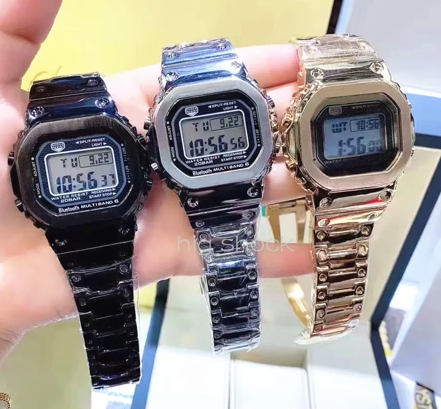 金属材料ファッション防水メンズリストウォッチスポーツデュアルディスプレイGMTデジタルLED reloj hombre軍事監視re183y