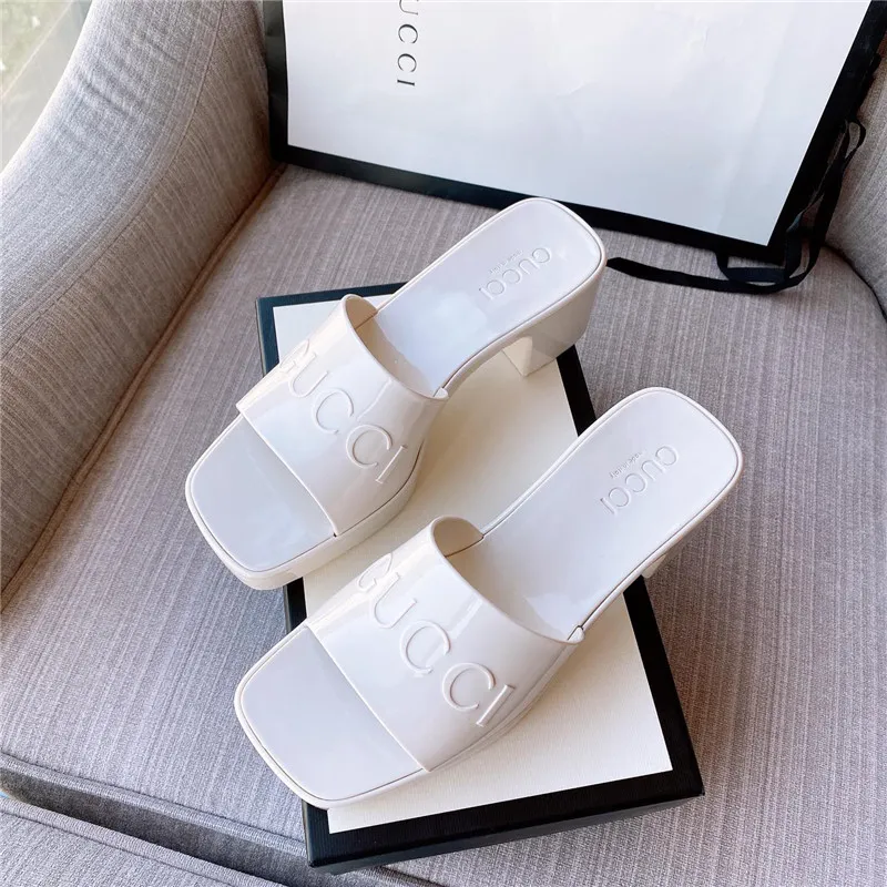 Scarpe discount pantofole gucci