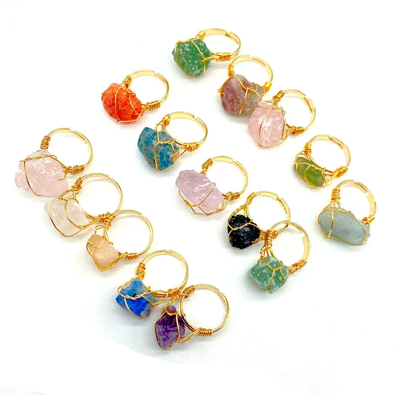 Anéis de banda ajustáveis ​​de pedra de cristal natural irregular para mulheres de festa de festa de festa de moda feminina