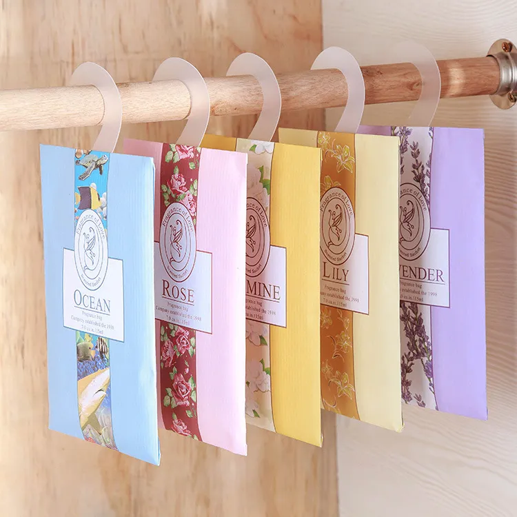 Wardrobe Sachet Natural Fragrances Hanging Spices Bag Garderobe Deodorizing Paper Sachets Aromatherapy Bag Cabinet Air Fresheners