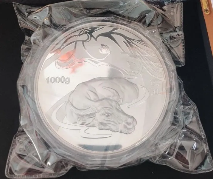 Pièce chinoise en argent de 1kg, 1000g d'argent 99.99%, art du bœuf du zodiaque