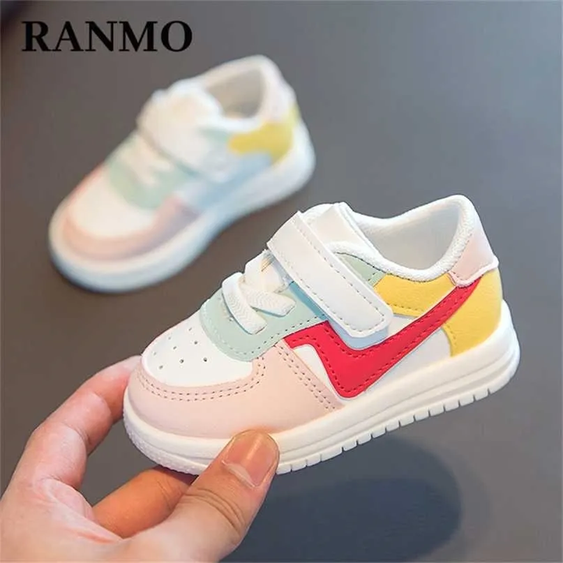 Kids Sneakers Fashion Baby Boys Buty sportowe dla dziewcząt Dziewczyny Casual Sweet Girl Toddler Skórzane mieszkania miękkie niemowlę 211102