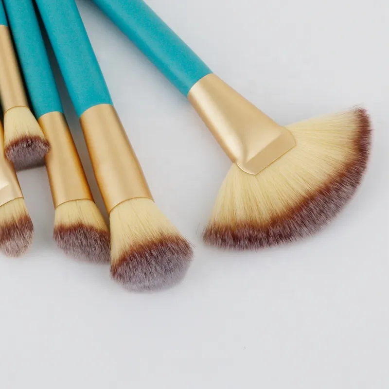 Nieuwste professionele 18 stuks make-up borstel set hout handvat make-up borstels private label aangepast logo