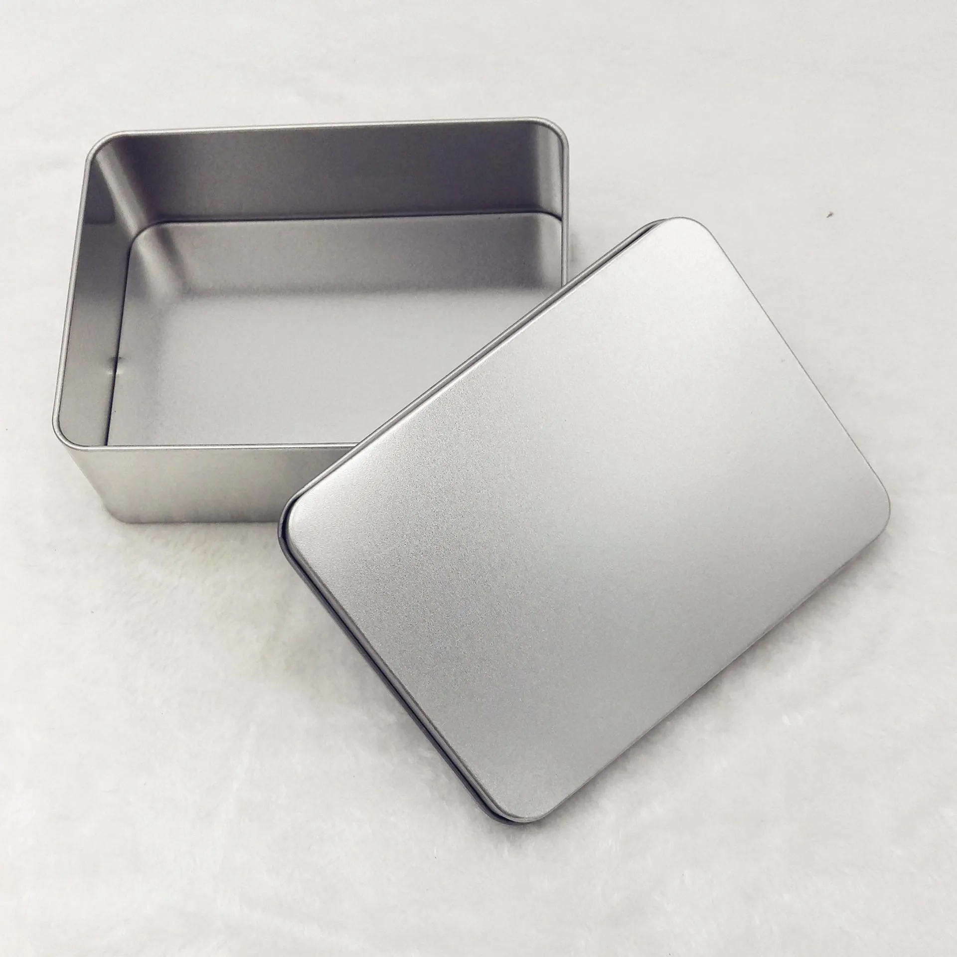 12cm *9cm *4cm Tin Case Storage Box Metal Rectangle Container for beads business card candy herbs DH9811