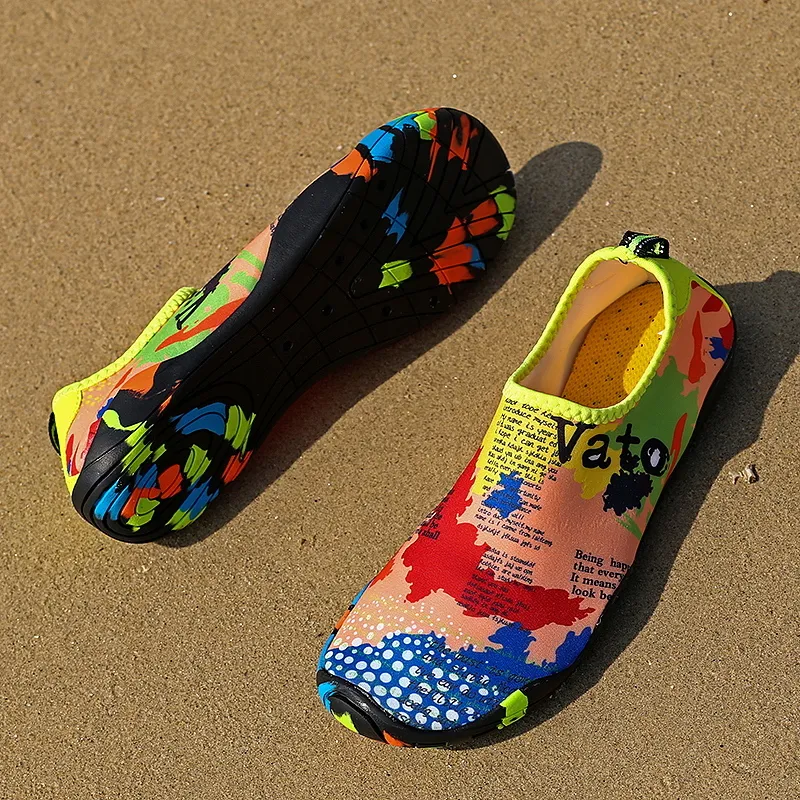 メンズ女性ビーチ夏の屋外のおいしい靴スパンスリッパのスリッパクイック乾燥アクアシューズスキーソックスストライプウォーターシューズ210315
