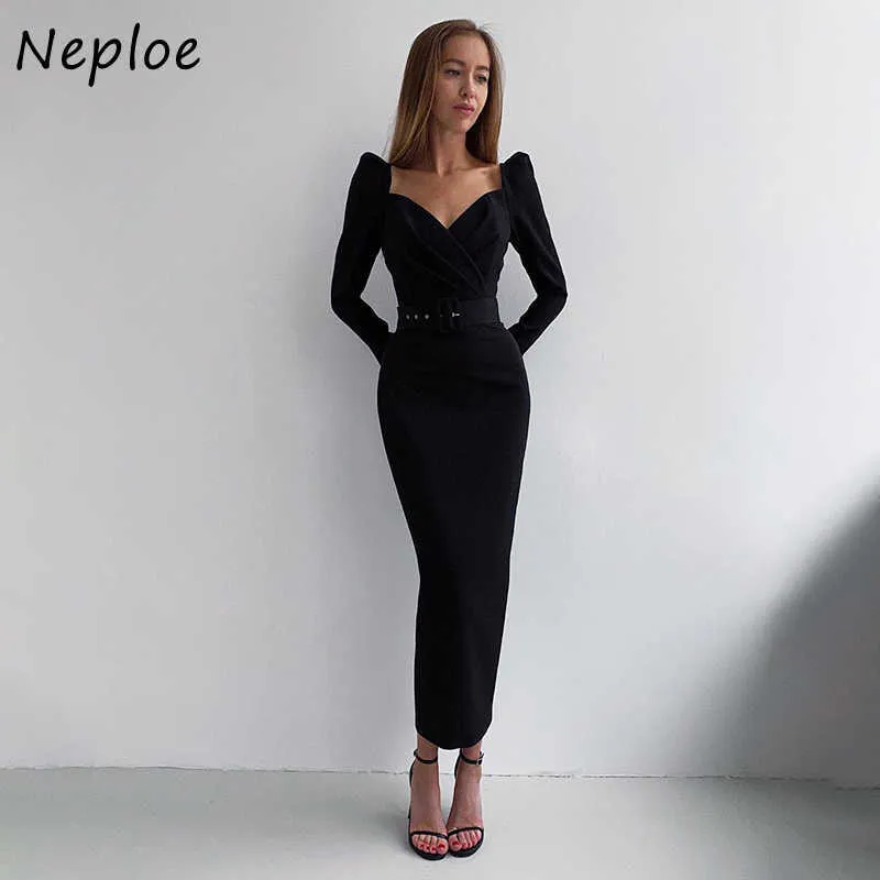 NEPLOE Square Collar Sexy Clavicle Exposed Sukienka Kobiety Wysoka Talia Hip Skinny Vestidos Temperament Solidna szata Wiosna 2021 Nowy Y0823