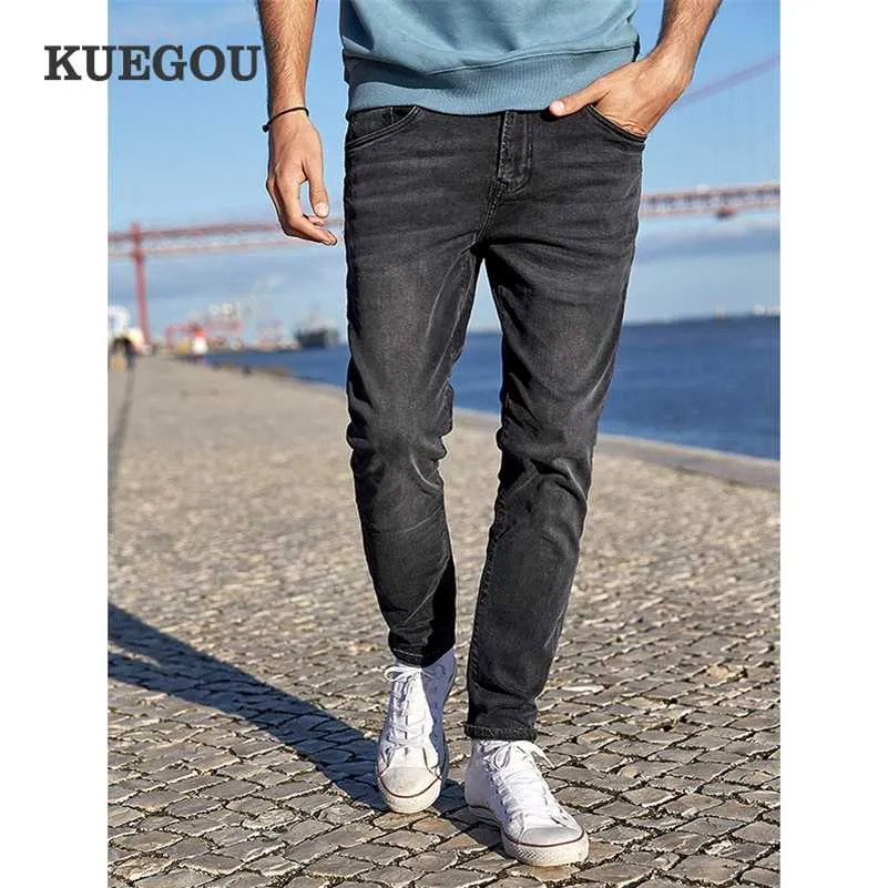 KUEGOU coton printemps automne hommes jeans noir laver le vieux vintage mince mode haute qualité Denim pantalon pantalon KK-2975 211120
