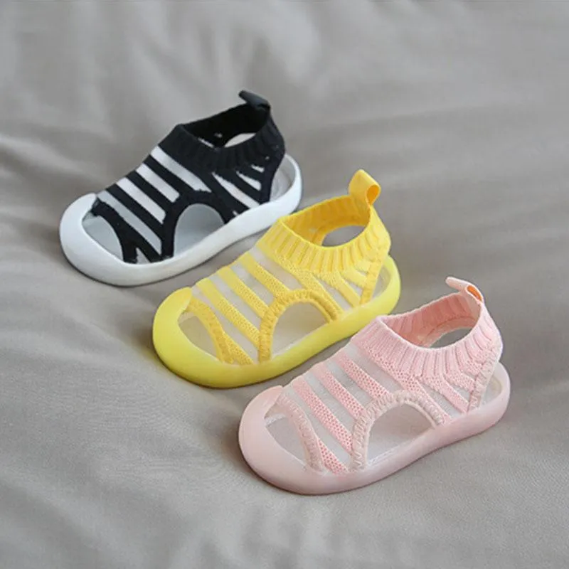 Premiers marcheurs 2021 Bébés Walker Summer Ice Cool Chaussures pour tout-petits Chaussures tricotées à semelles douces et confortables pour bébé bébé baskets chaussure