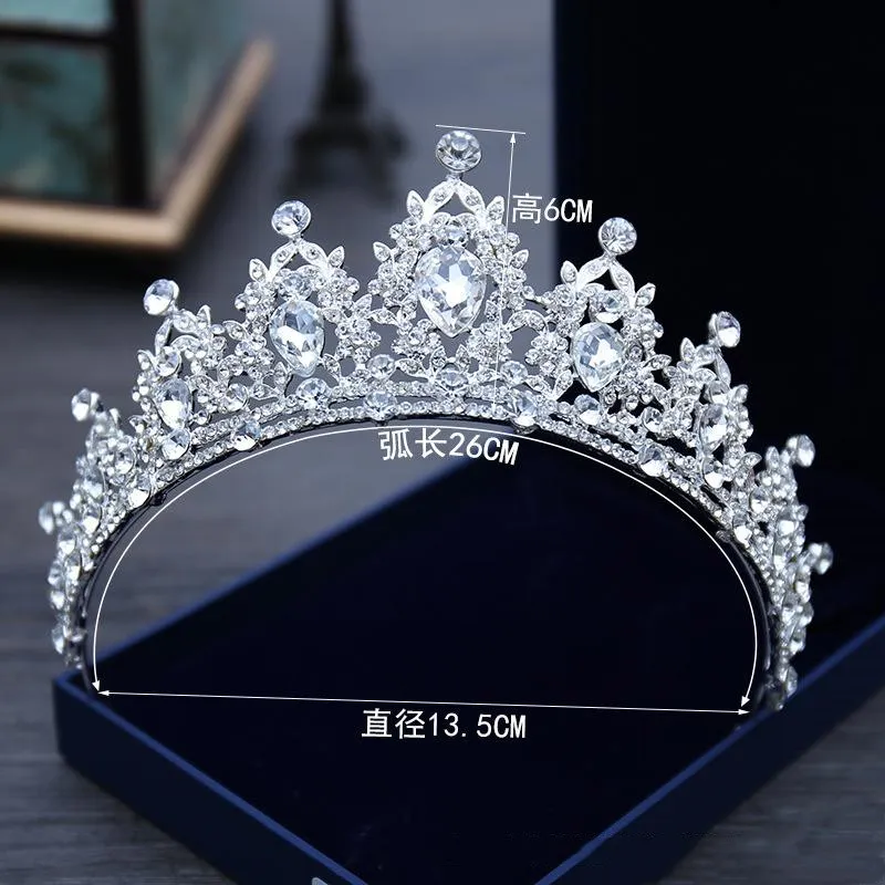 2022 Sparkling Bling Crystal Headpieces Rhinestone Ozdobny Crown Bridal Crown New Design Bride's Top Sprzedaż Head Tiaras Akcesoria