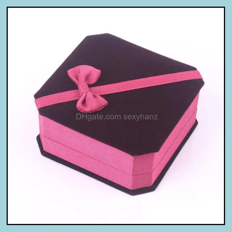 New Arrivals Jewelry Boxes packaging Necklaces pendant Velvet Ring Earrings Elegant Classic Luxury Show Case Box 78*67*30MM