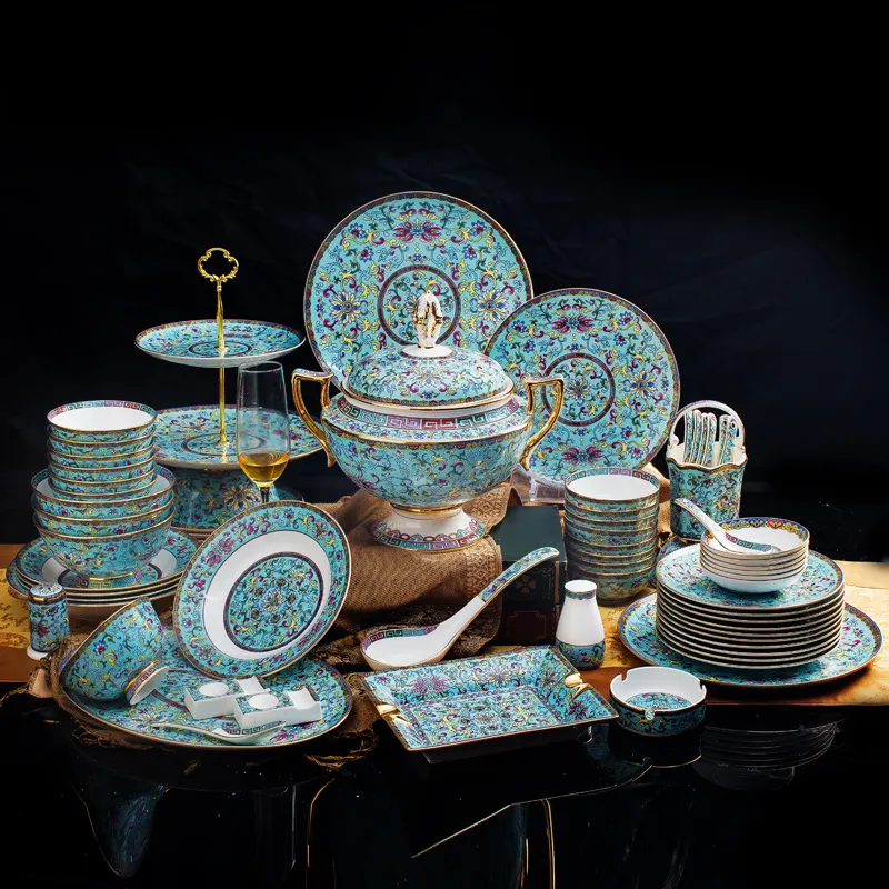 Jingdezhen luxe serviesgoed sets vergulden Bone China lichtblauw email Imperial Palace Style Dinner Plates Dines Derees Porselein Bowls AFBEELDEN VOOR CADEA