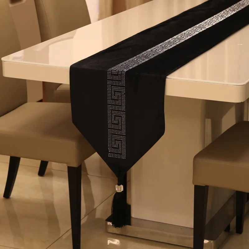 32x210cm corredor de mesa preta de luxo para mesa de jantar festa de casamento bolo de natal floral macio tablecloth decoração