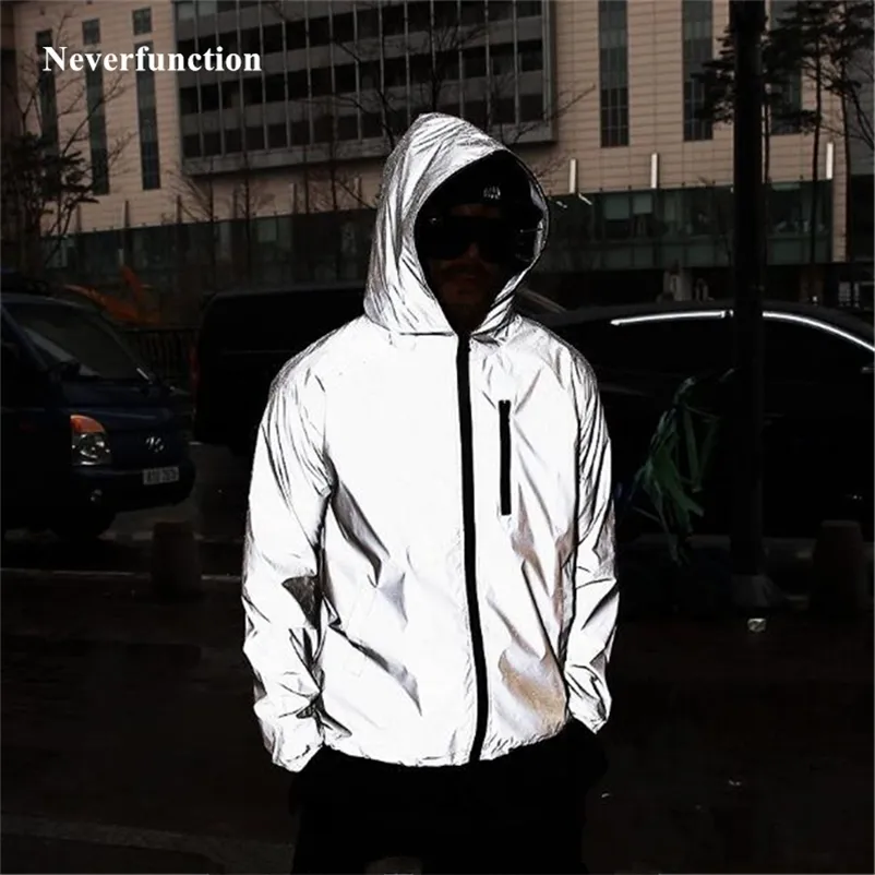 Plus storlek 4xl män våren höst full reflekterande windbreaker vattentät jacka manlig high street hip hop lös hooded coats 210723