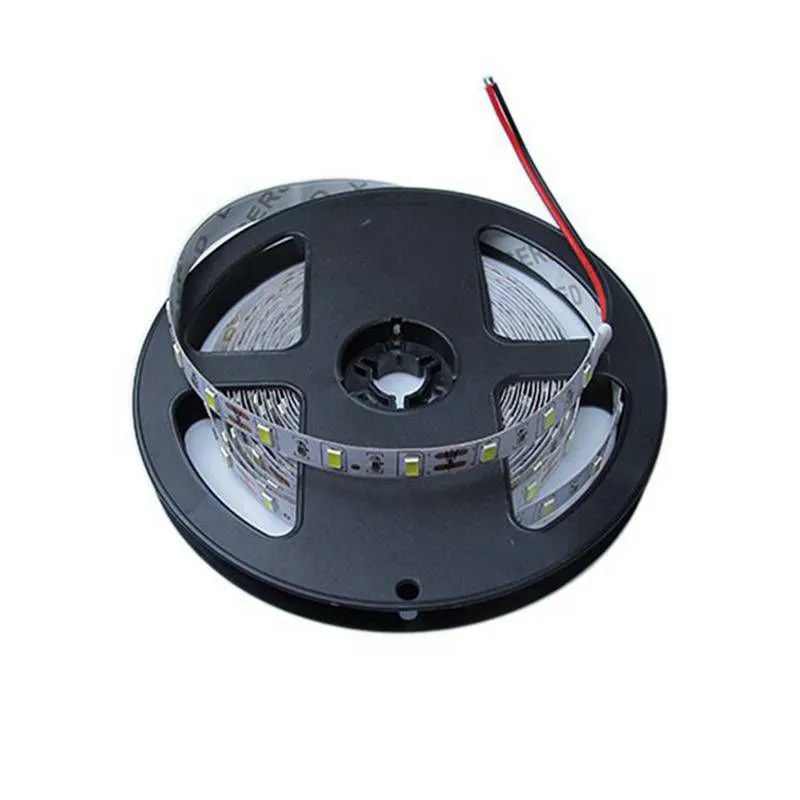 5m 300led lote estreito lateral ip65 impermeável 5730 LED tira flexível luz dc12v 5mm largura preta / branca pcb 60led / m