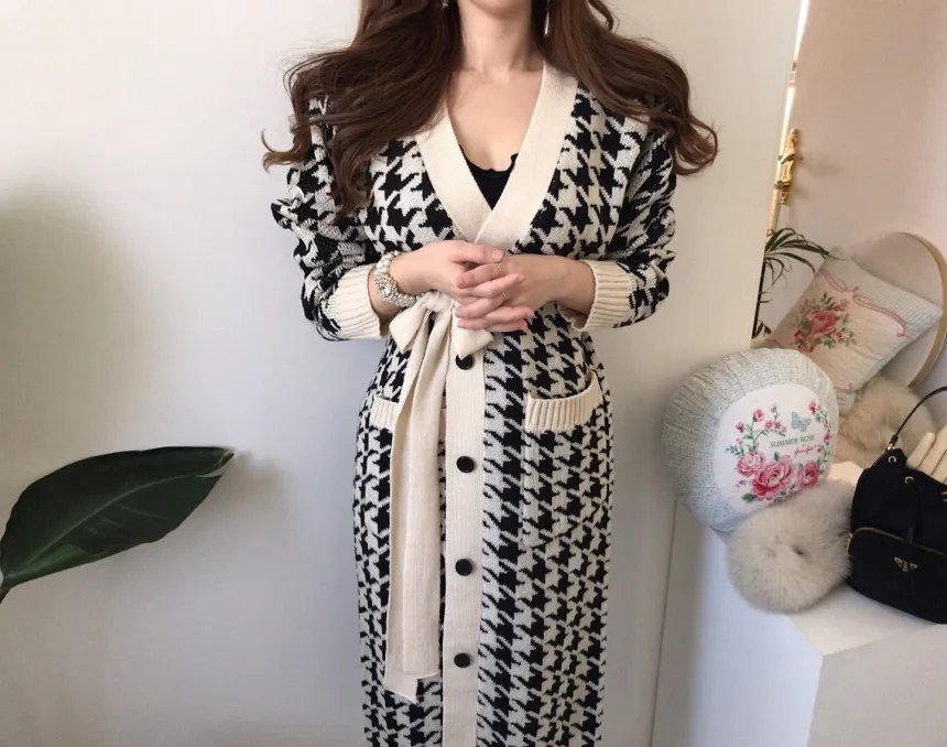 韓国のファッション女性秋の冬Vネックカジュアルルーズルーズハンドトゥース格子縞のグリッドパターンベルトマキシロングセーターカーディガンコートとシングル胸を編む