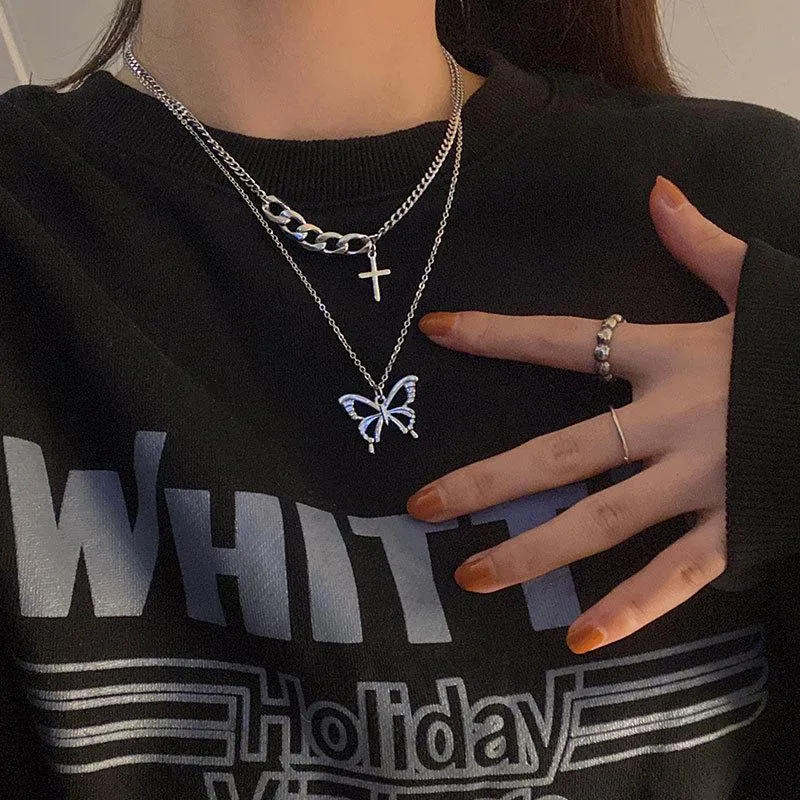 Anhänger Halsketten Koreanische Mode Hip Hop Schmuck Zubehör Silber Farbe Doppelschicht Kette Geometrische Kreuz Schmetterling Halskette Für Frauen