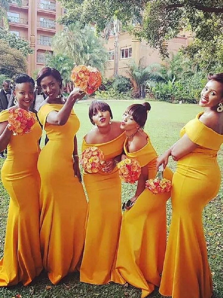 Nedime Elbisesi Sarı Deniz Kızı Elbiseleri Omuzları Açık Elastik Saten Nedime Düğün İçin