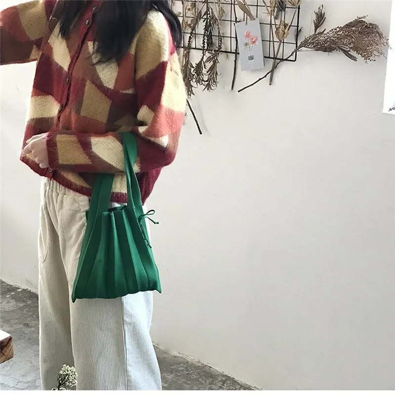 イブニングバッグニット生地女性ショルダーバッグデザインプリーツウール布ハンドバッグ折りたたみ式ストラップトート韓国風シック