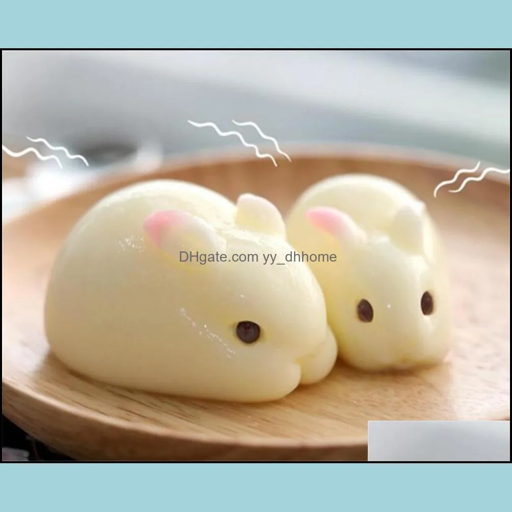 Hot Dining Home 3D Creative Food Grade Easter Silicone Rabbit Ice Cream Mold Mousse Cake Chocolate baking utensils