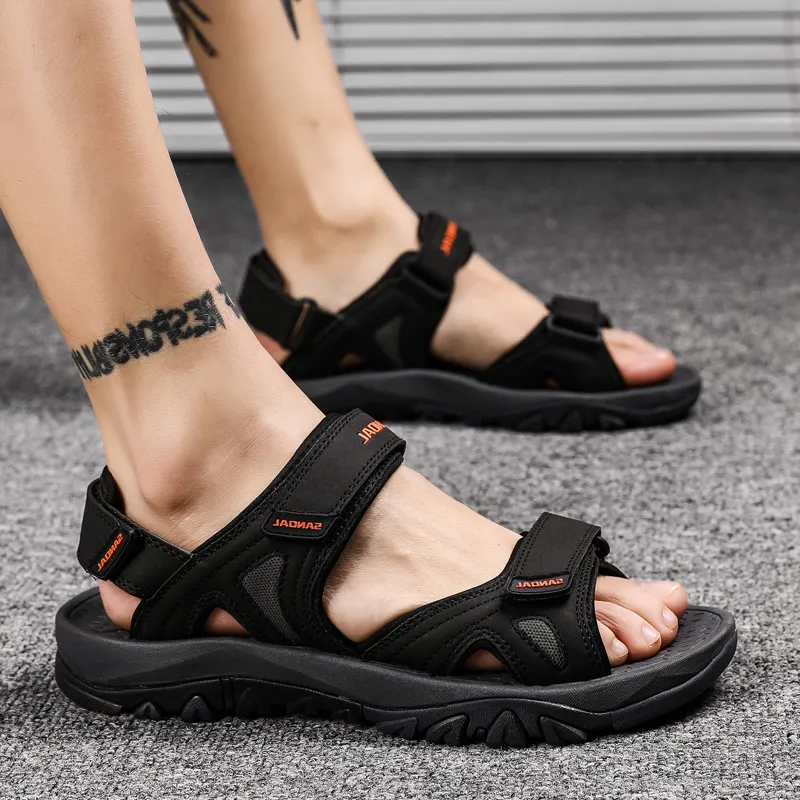 Nyaste Mens Womens Trainer Sport Stor Storlek Gränsöverskridande Sandaler Sommar Strand Skor Casual Sandal Tofflor Ungdom Trendig Andningsbar Utomhus Skod Kod: 23-8816-1