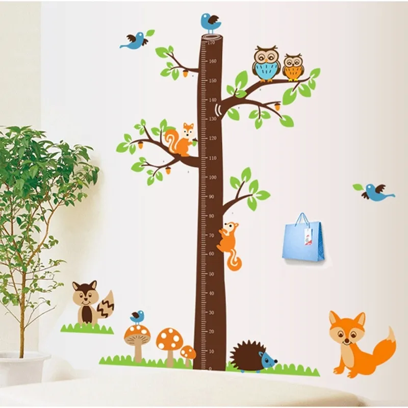 漫画の動物リスの高さのスケールの木の高さのメジャーの壁のステッカーのための壁のステッカー成長チャート保育園の装飾壁アート210615