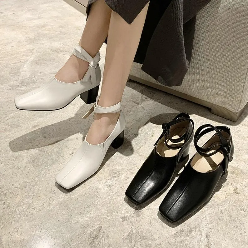 Sapatos de vestido Sianie Tianie Couro genuíno Moda Womans Block High Saltos Ankle Strap Bowtie Nó Maduro Escritório Senhora Senhora Bombas Mulheres