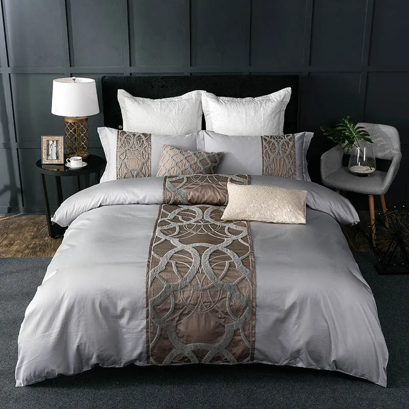 4/7Pcs Silver Grey luxury Egyptian cotton bedding set California queen king embroidery duvet cover sheet pillowcases 210721