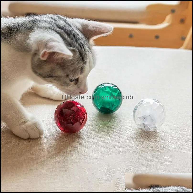 Tillbehör Hem GardenInterActive Cat Toy Funny Ball Catnip Pet Kattunge Chewing Spela Skrapa Bell Leksaker Drop Leverans 2021 Qtvty