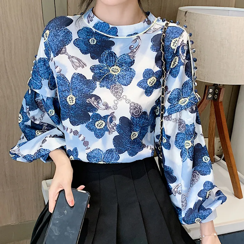 最安値 YILON MADE Joli flower blouse YILON MADE】Joli flower blouse ホワイト - メルカリ