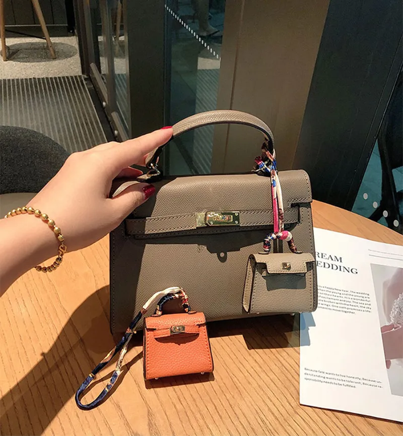 handbag model airpods case kids bag accessories handbag headphone cases wedding gift Luxury mini handbags Barbie doll hanbags coin purse key chain car