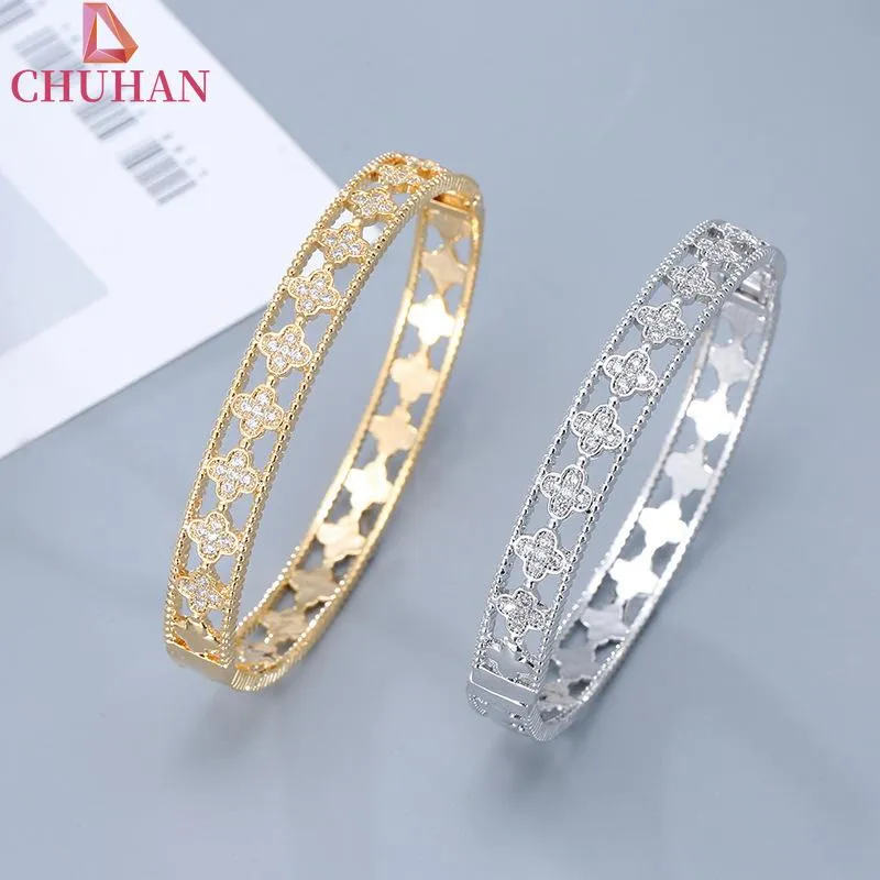 Bangle Chuhan Doce Four-Leaf Trepe incrustado Zircon Pulseira de Cobre Romântico Mulheres Charme Coreano Moda Jóias C626