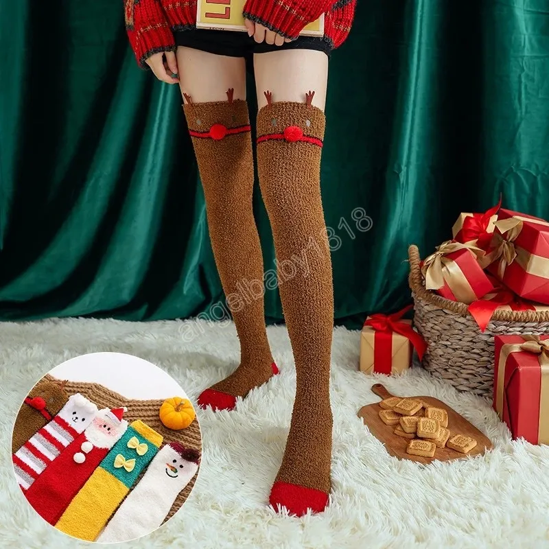 Calzini alti da donna di Natale Calzini invernali caldi in pile di corallo Calze morbide Simpatico cartone animato Babbo Natale Elk Calzini lunghi in peluche Regalo di Capodanno