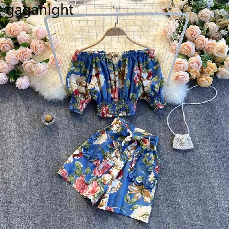 Boho Floral Two Piece Set: Puff Sleeve Crop Top Wide Leg Shorts