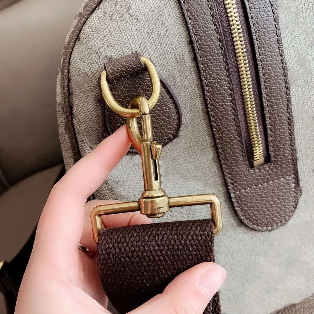 Mens online carry all