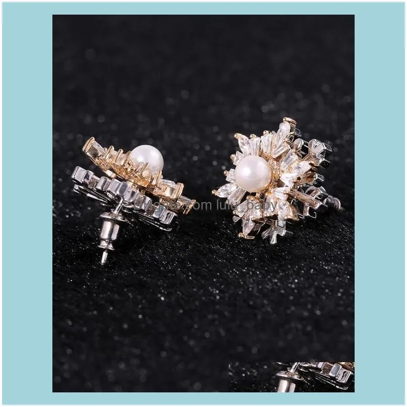 Stud Fashion Simple Inlay Snowflake Cubic Zirconia Rotate Earrings Jwelry For Women 925S Needle Party Wedding Birthday1