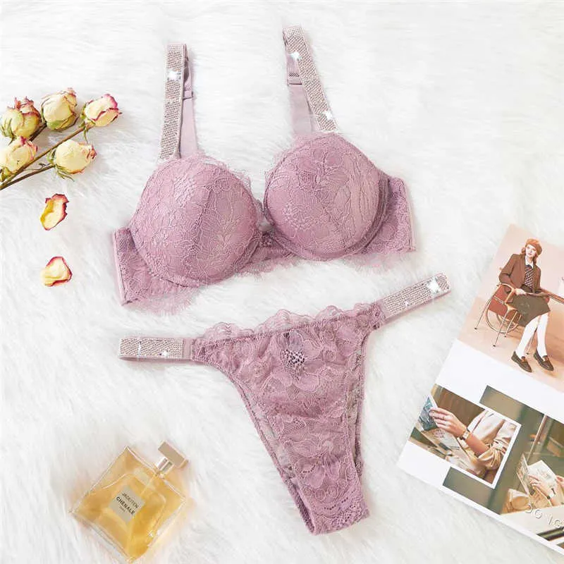 Rhinestone Letter Intimate Lingerie Set For Women Push Up Bra And Panty  With Thin Asia Cup 2022 Women Seamless Bikini Q0705 From Sihuai03, $9.98