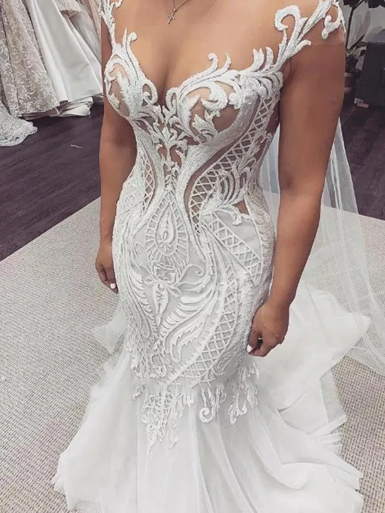 Plus Size Mermaid 2021 Wedding Dresses Bridal Gowns Sheer Jewel Neck Lace Appliqued Button Back Arabic Custom Made robe de mariee