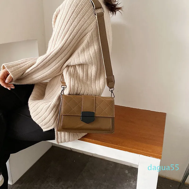 Büyük kapasiteli çantaClutch çanta omuz çantası debriyaj messenger çanta çanta omuz çantası pochette pour femmes pursesdesigner çanta