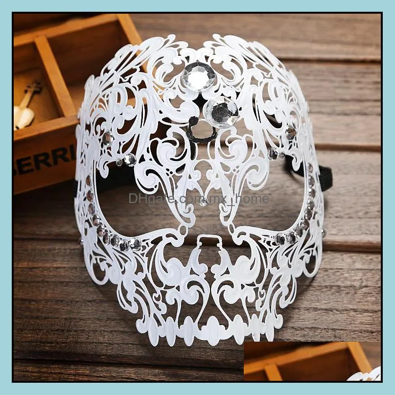 Świąteczne zapasy domowe maski ogrodowe Eleganckie metalowe laserowe Eyeecut Venetian Halloween Ball Mask na imprezowy festiwal festiwalowy